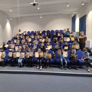 Știri, evenimente, comunicate