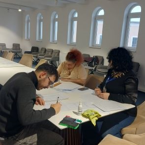 Știri, evenimente, comunicate