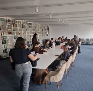 Știri, evenimente, comunicate