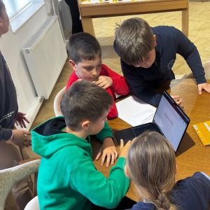 Știri, evenimente, comunicate